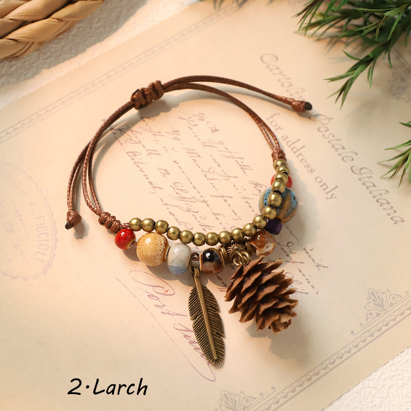 Hand-woven ceramic plant acorn bracelets, natural fruit bracelets, retro, forest-style, literary, ethnic-style bracelets for women - Image 4